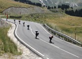 Setenta pilotos patinarán este fin de semana por la antigua carretera de Nueno