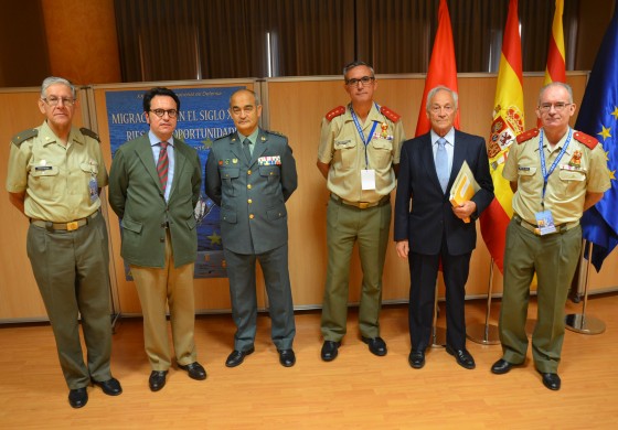 “El reto de las migraciones irregulares es enorme y en Europa se tiene que extender la idea de seguridad compartida”