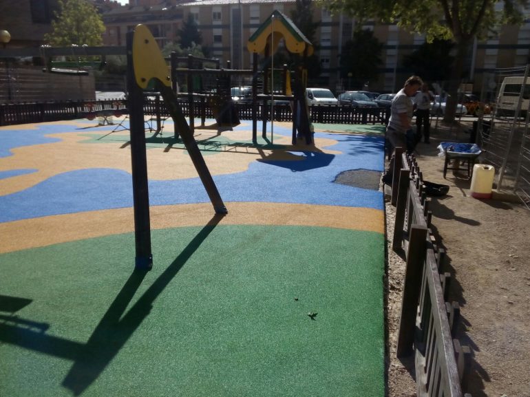 El Ayuntamiento está a punto de finalizar la mejora de las zonas infantiles de la ciudad