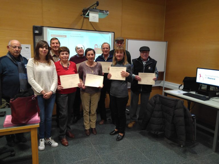 Clausurado el curso «Mayores en red» del Plan de Inclusión Digital