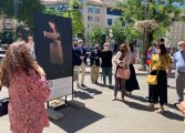 AMEPHU/BPW Aragón organiza una visita a la muestra fotográfica que Cadis expone en Huesca