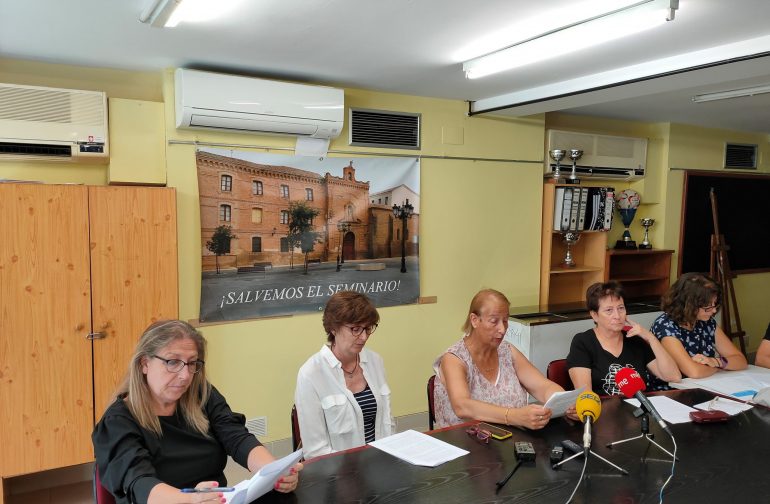 Segundo abrazo al Seminario de Huesca