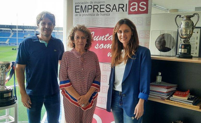 AMEPHU y SD Huesca firman un convenio de colaboración para “activar” iniciativas que fomenten la igualdad en el deporte