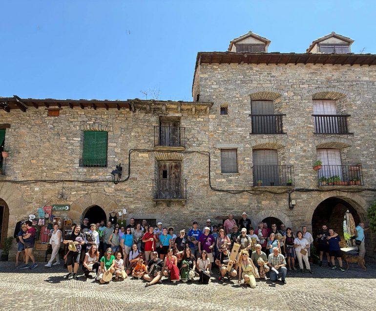Las Migas y el Encuentro de Música tradicional inauguran con éxito el Festival del Castillo de Aínsa