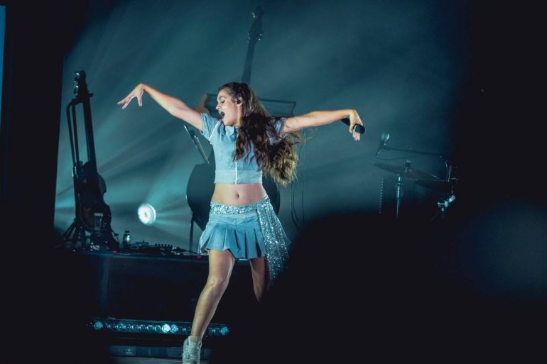 Amaia e Izaro brillan en Lanuza